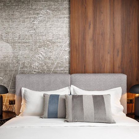 Mandala Designer Apartments With Free Private Parking, Near Mall Coresi Brasov Bagian luar foto