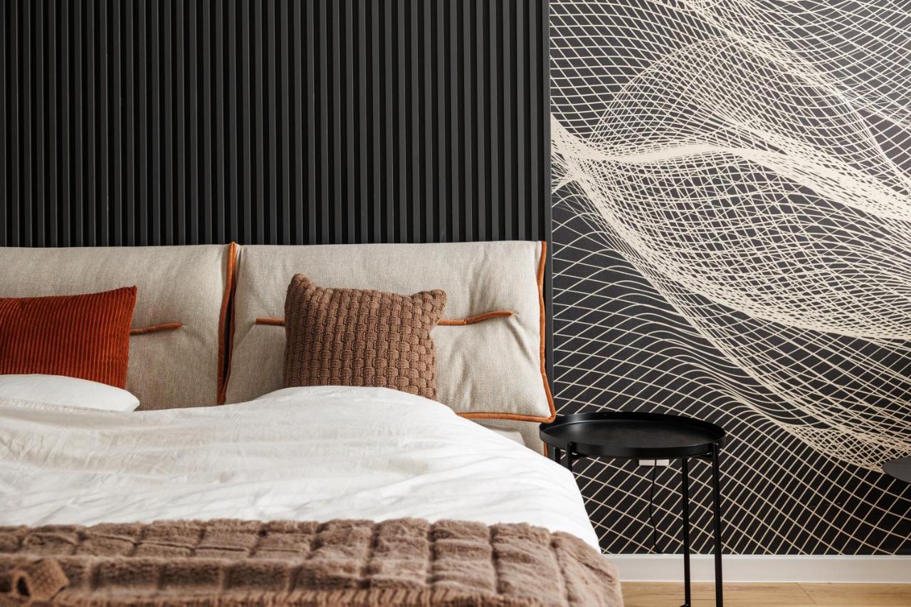 Mandala Designer Apartments With Free Private Parking, Near Mall Coresi Brasov Bagian luar foto