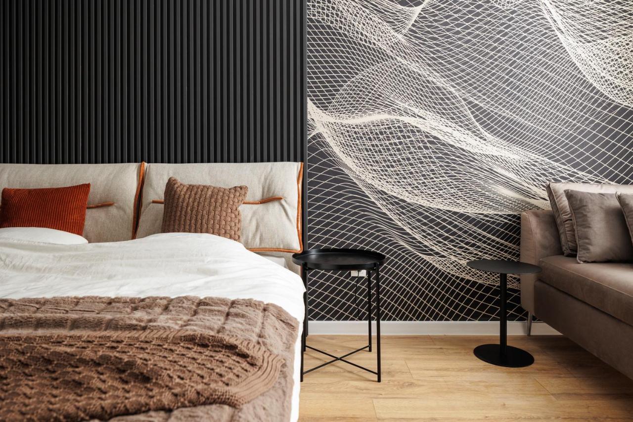 Mandala Designer Apartments With Free Private Parking, Near Mall Coresi Brasov Bagian luar foto