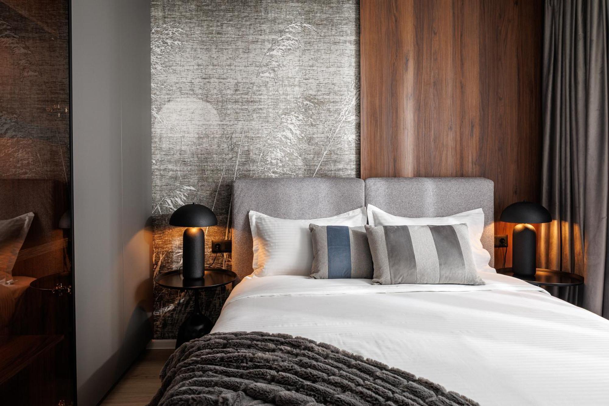 Mandala Designer Apartments With Free Private Parking, Near Mall Coresi Brasov Bagian luar foto