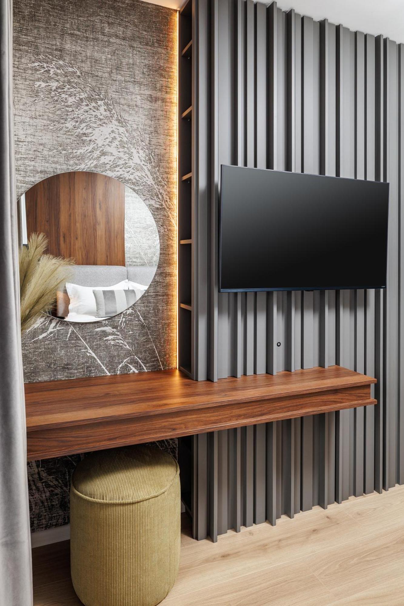 Mandala Designer Apartments With Free Private Parking, Near Mall Coresi Brasov Bagian luar foto