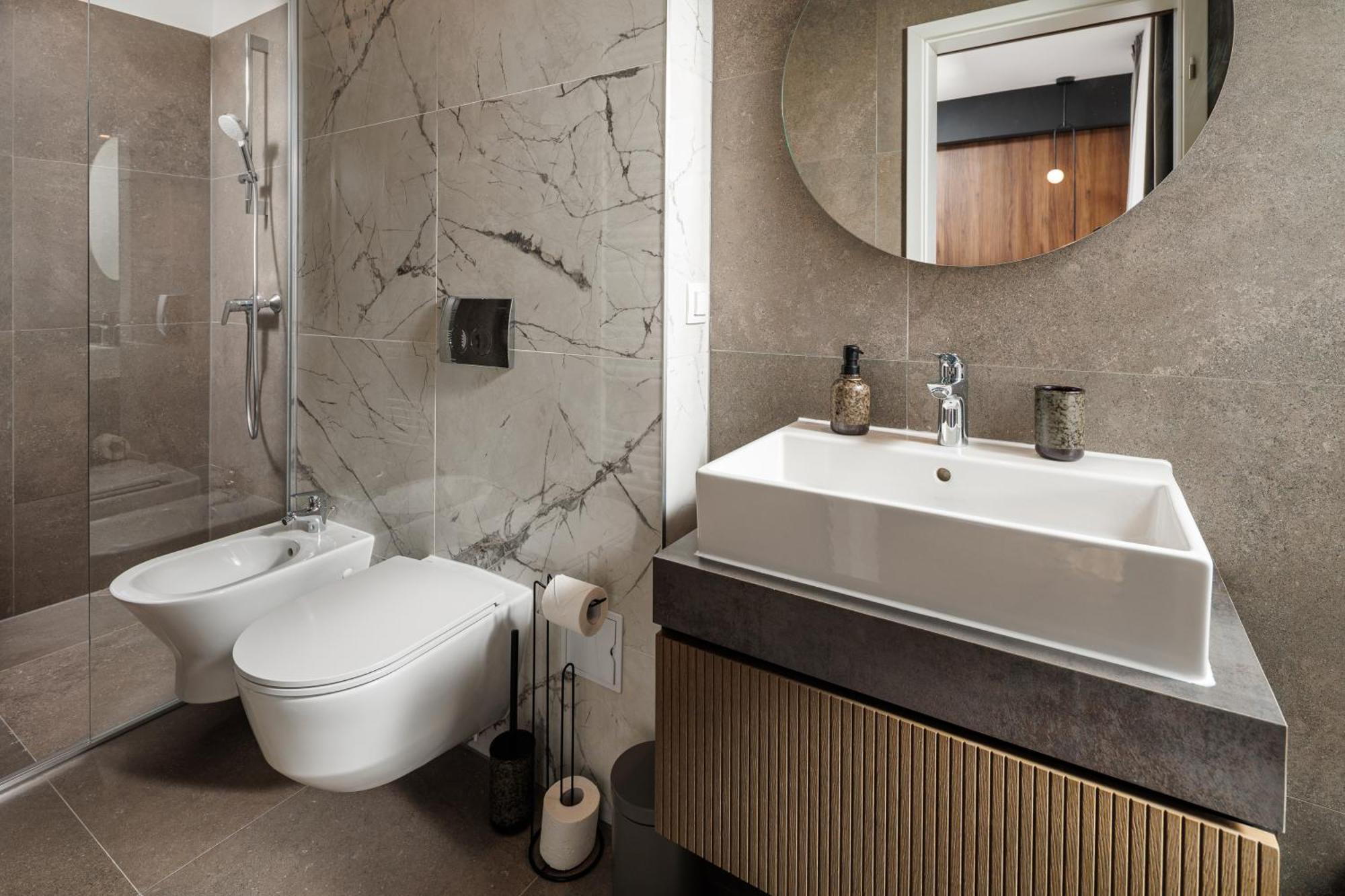 Mandala Designer Apartments With Free Private Parking, Near Mall Coresi Brasov Bagian luar foto
