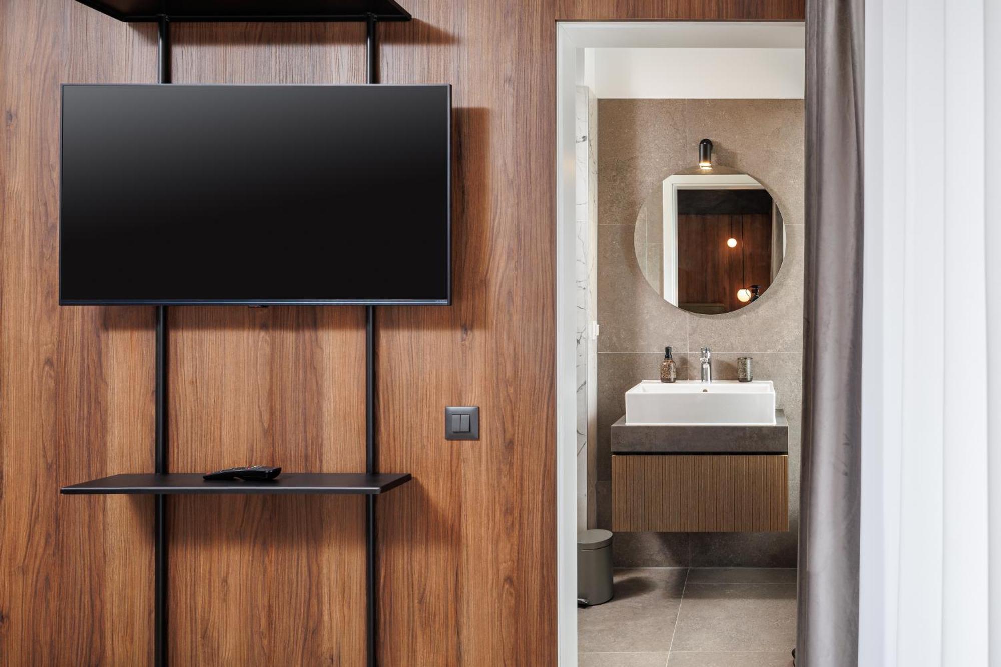 Mandala Designer Apartments With Free Private Parking, Near Mall Coresi Brasov Bagian luar foto